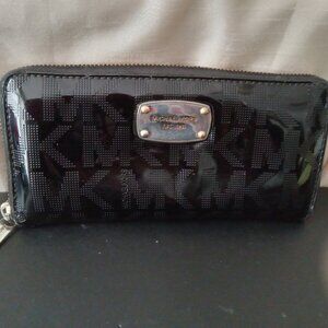 Michael Kors Black Wallet -Est 1981